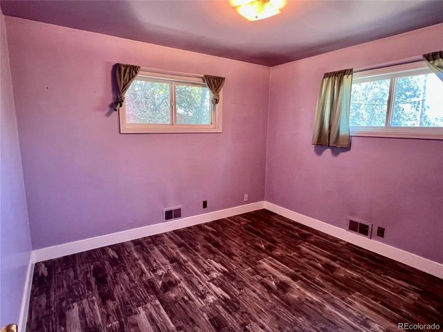 1466 E 111th Pl, Northglenn, CO 80233