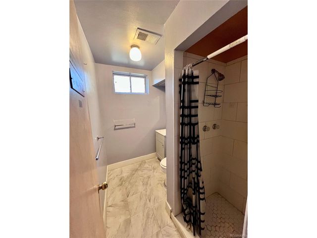 1466 E 111th Pl, Northglenn, CO 80233