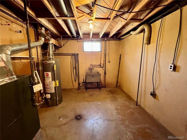 1466 E 111th Pl, Northglenn, CO 80233