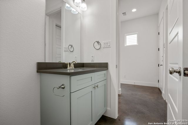 307 San Salvador Ave Unit 101, San Antonio, TX 78210