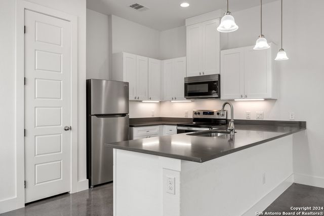 307 San Salvador Ave Unit 101, San Antonio, TX 78210