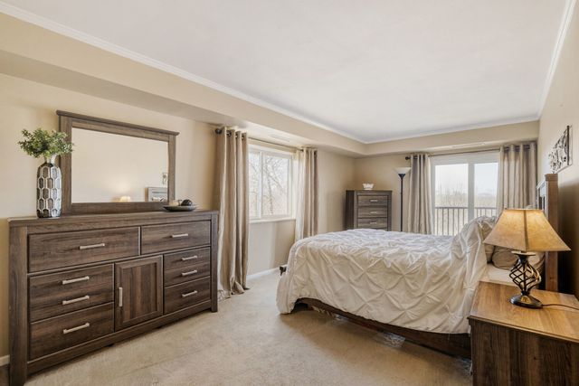 35 S Baybrook Drive 610, Palatine, IL 60074