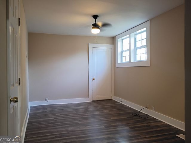 207 Park Avenue B, Lagrange, GA 30240
