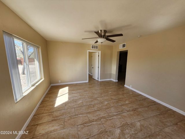 2116 N Bell Avenue, Tucson, AZ 85712