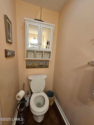 1105 13th St Apt E, Port Royal, SC 29935