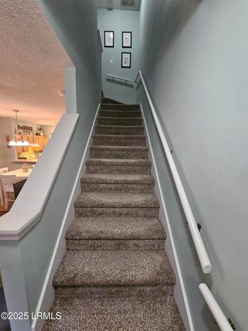 1105 13th St Apt E, Port Royal, SC 29935