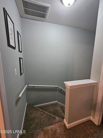 1105 13th St Apt E, Port Royal, SC 29935