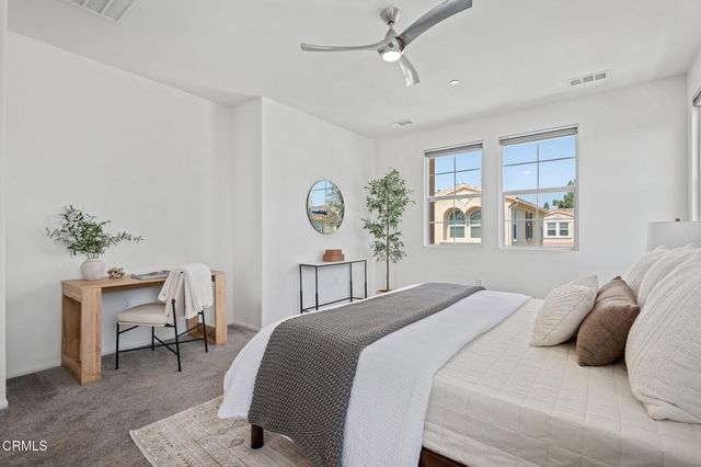 5075 Manzano Street, Camarillo, CA 93012