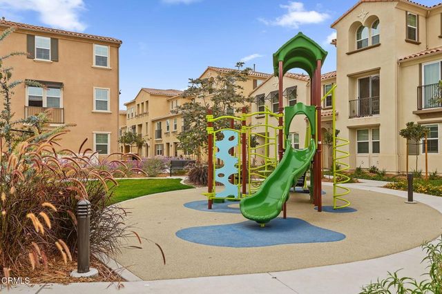 5075 Manzano Street, Camarillo, CA 93012