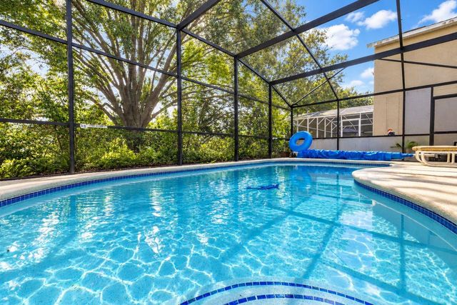 425 CASTLEMAIN CIRCLE, Davenport, FL 33897