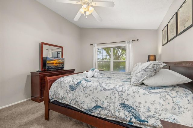 425 CASTLEMAIN CIRCLE, Davenport, FL 33897