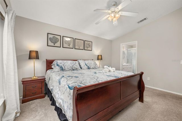 425 CASTLEMAIN CIRCLE, Davenport, FL 33897