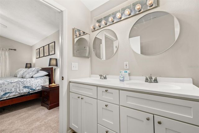 425 CASTLEMAIN CIRCLE, Davenport, FL 33897