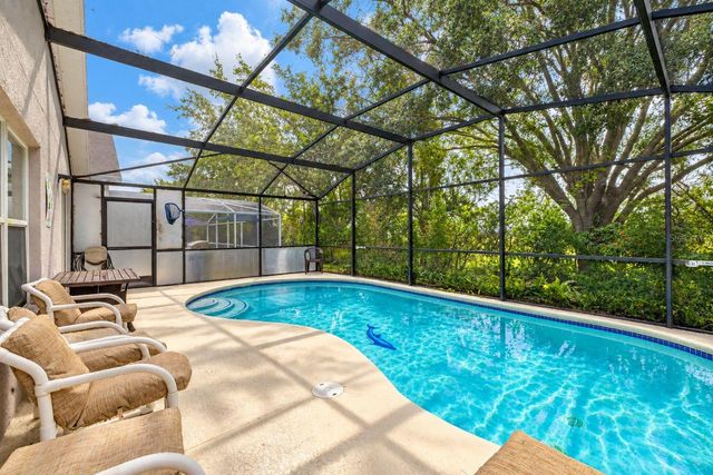 425 CASTLEMAIN CIRCLE, Davenport, FL 33897
