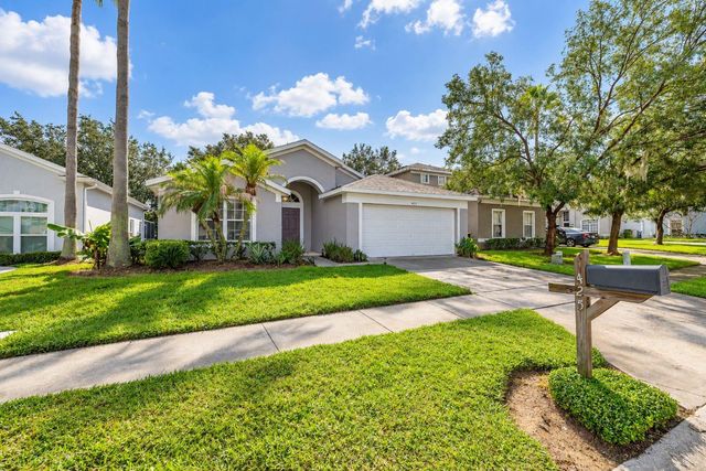 425 CASTLEMAIN CIRCLE, Davenport, FL 33897