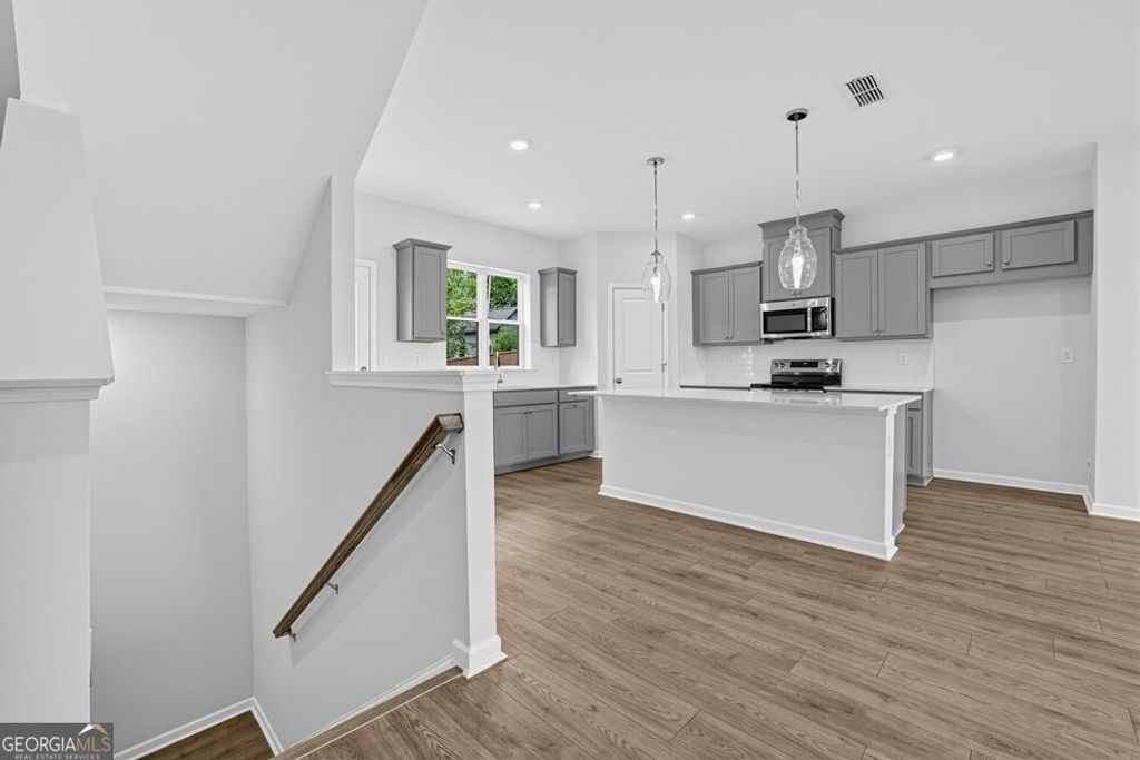 611 Rose Hill Lane, Lawrenceville, GA 30044 — photo 2
