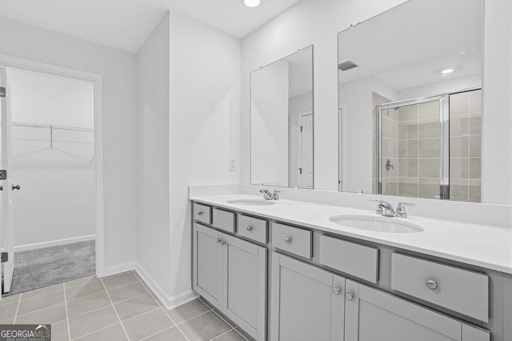 611 Rose Hill Lane, Lawrenceville, GA 30044 — photo 3