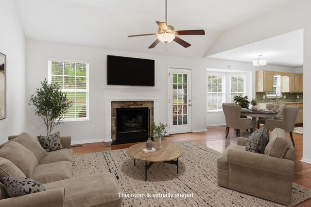 118 Redbud Dr, Hendersonville, TN 37075