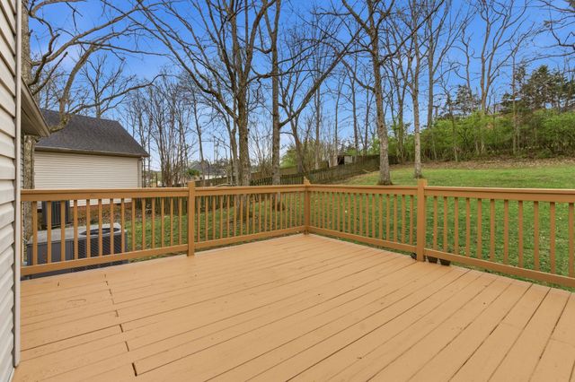 118 Redbud Dr, Hendersonville, TN 37075