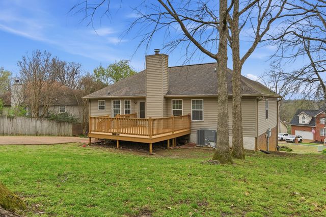 118 Redbud Dr, Hendersonville, TN 37075
