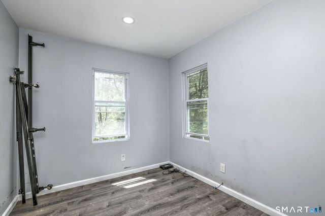 22 Ashley Street, Waterbury, CT 06704
