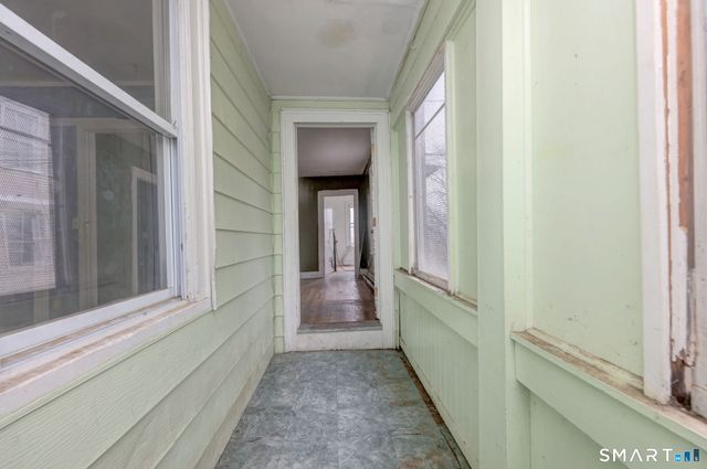 22 Ashley Street, Waterbury, CT 06704