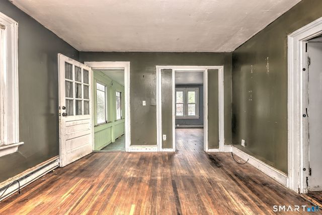 22 Ashley Street, Waterbury, CT 06704
