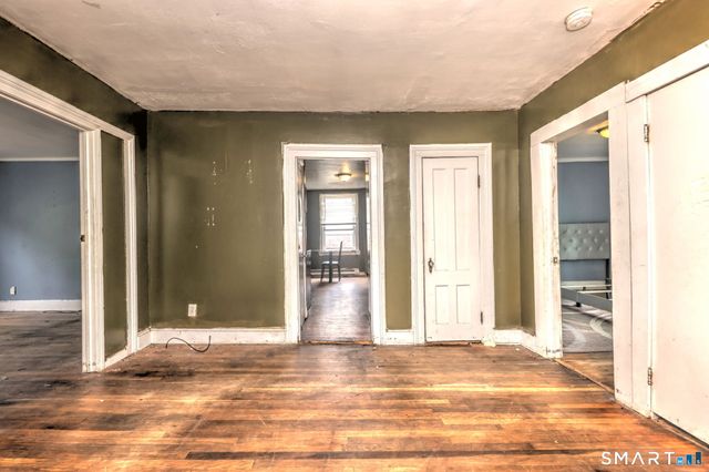 22 Ashley Street, Waterbury, CT 06704