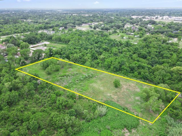 00 Laurel Street, Fresno, TX 77545