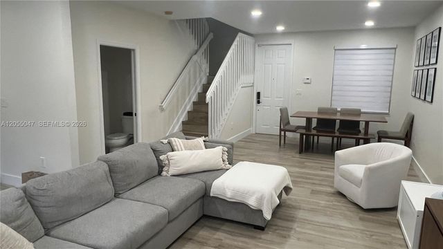13540 NW 7th Ct 13540, Pembroke Pines, FL 33028