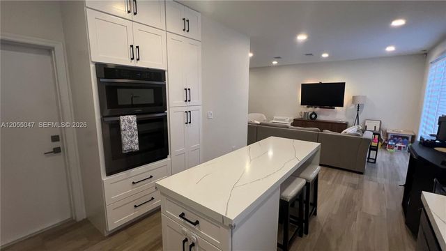 13540 NW 7th Ct 13540, Pembroke Pines, FL 33028