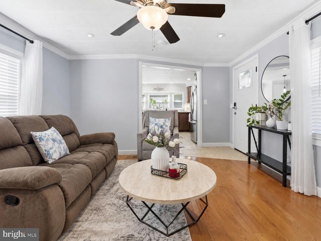 10 RENEE RD, Stafford, VA 22556