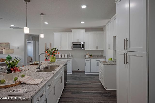 3742 BOWDEN Circle, Jacksonville, FL 32216