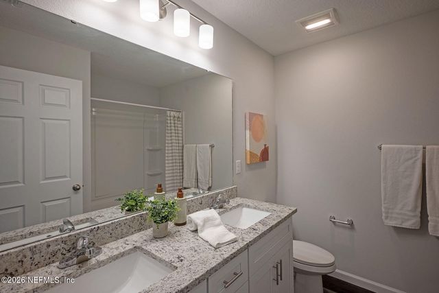 3742 BOWDEN Circle, Jacksonville, FL 32216