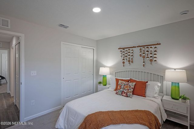 3742 BOWDEN Circle, Jacksonville, FL 32216