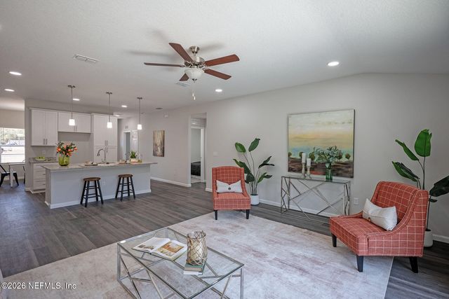 3742 BOWDEN Circle, Jacksonville, FL 32216