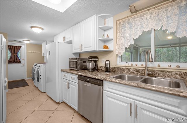 2320 & 2322 N Dee River Road, Inverness, FL 34453