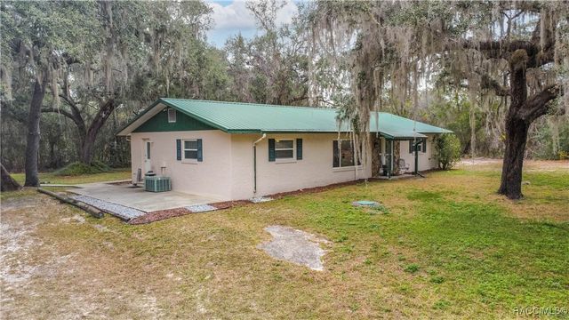 2320 & 2322 N Dee River Road, Inverness, FL 34453