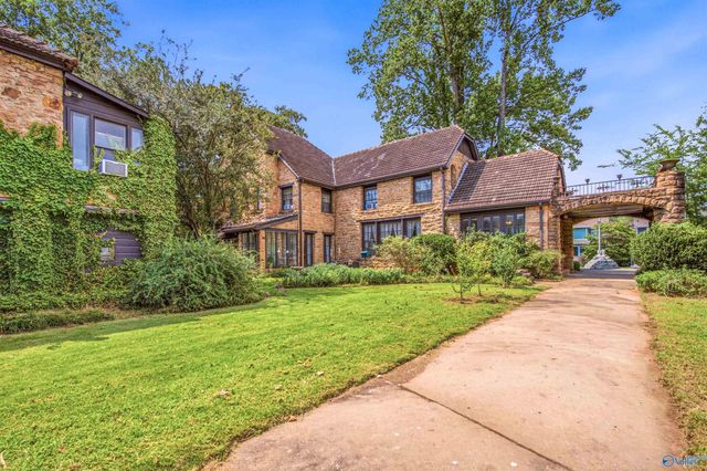 623 Grant Street SE, Decatur, AL 35601