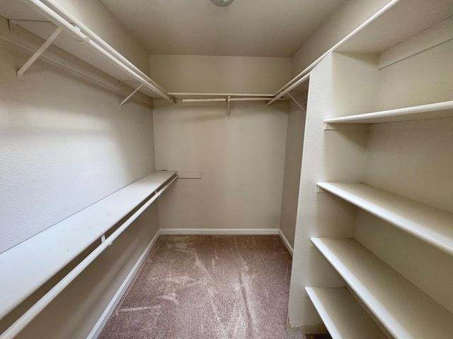 25124 Long Ct, Auburn, CA 95602