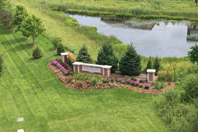 1133 Brighton Circle, Crystal Lake, IL 60012