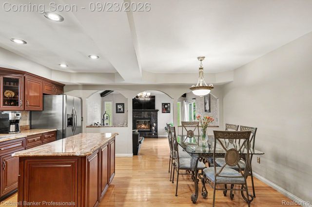 17567 Merryweather Street, Clinton Charter Township, MI 48038