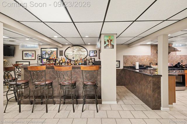 17567 Merryweather Street, Clinton Charter Township, MI 48038