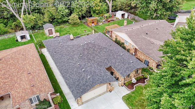 17567 Merryweather Street, Clinton Charter Township, MI 48038