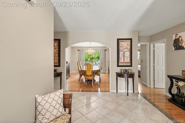 17567 Merryweather Street, Clinton Charter Township, MI 48038