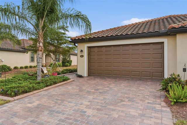 12611 GARIBALDI LANE, Venice, FL 34293