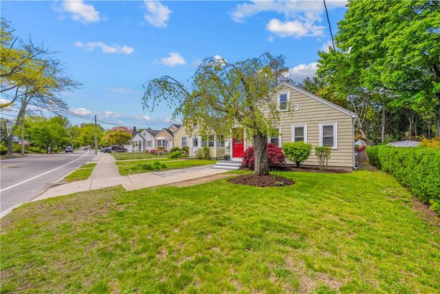 158 Gentian Avenue, Providence, RI 02908