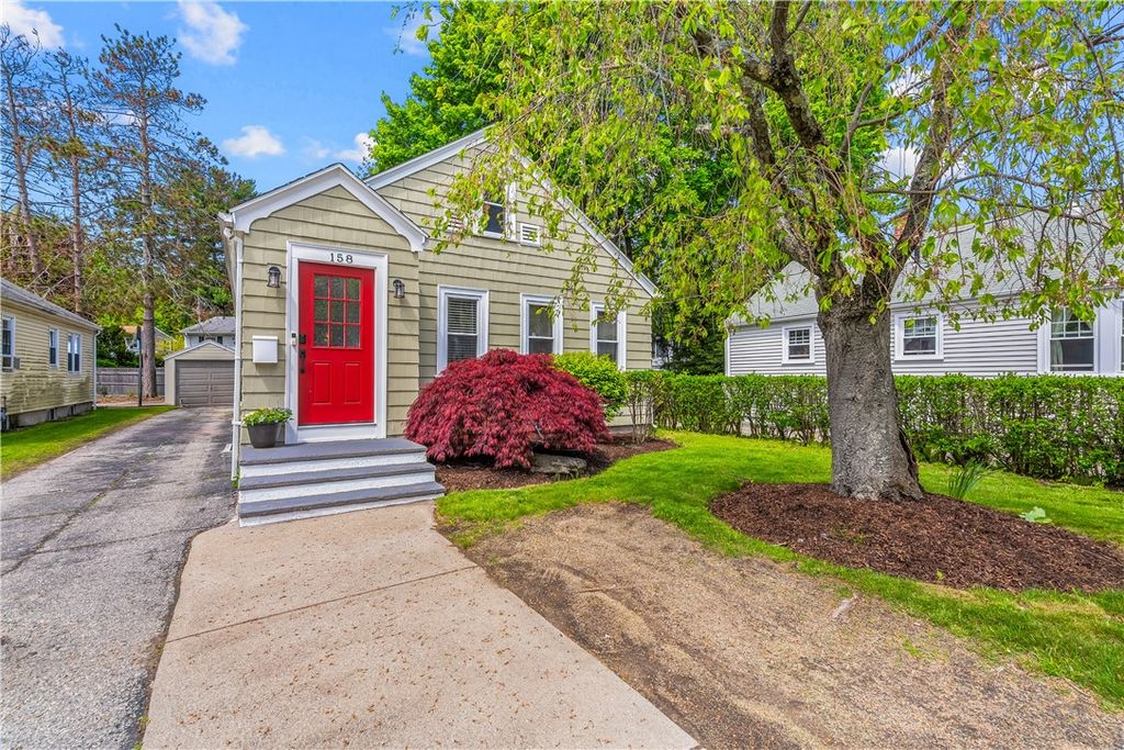 158 Gentian Avenue, Providence, RI 02908