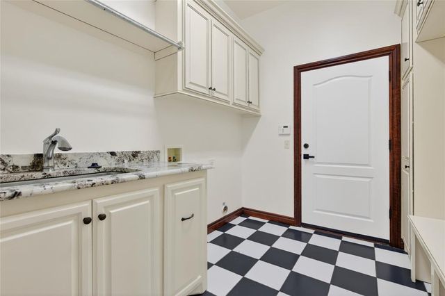 3905 Acoma Drive, Oklahoma City, OK 73160