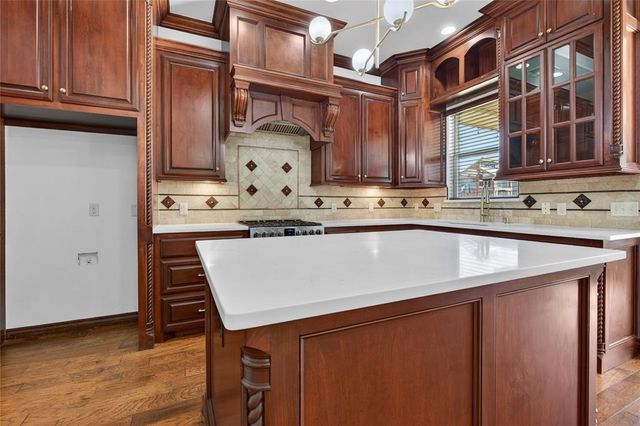 3905 Acoma Drive, Oklahoma City, OK 73160